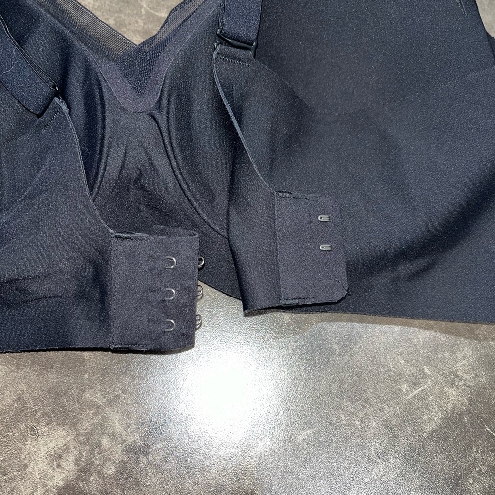 Bra - Picture 3 of 3